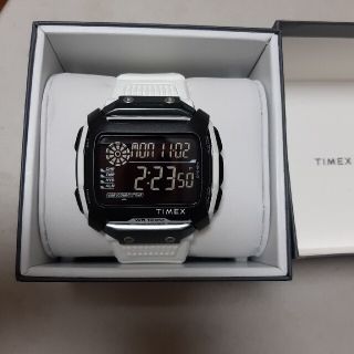 タイメックス(TIMEX)のゆあちゃん、専用TIMEX　TW5M18400VK 新品(腕時計(デジタル))