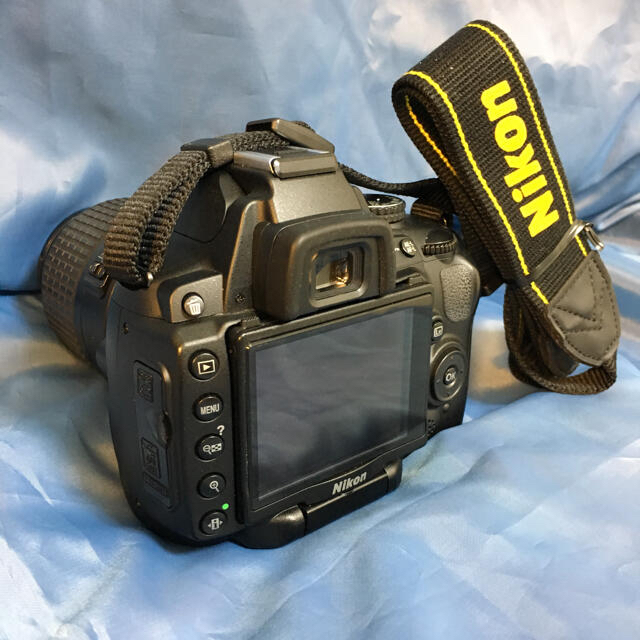 Nikon D5000 レンズキット ニコンデジタル一眼レフカメラ匿名送料込み Nikon D5000 レンズキット ニコンデジタル一眼レフカメラ匿名送料込み
