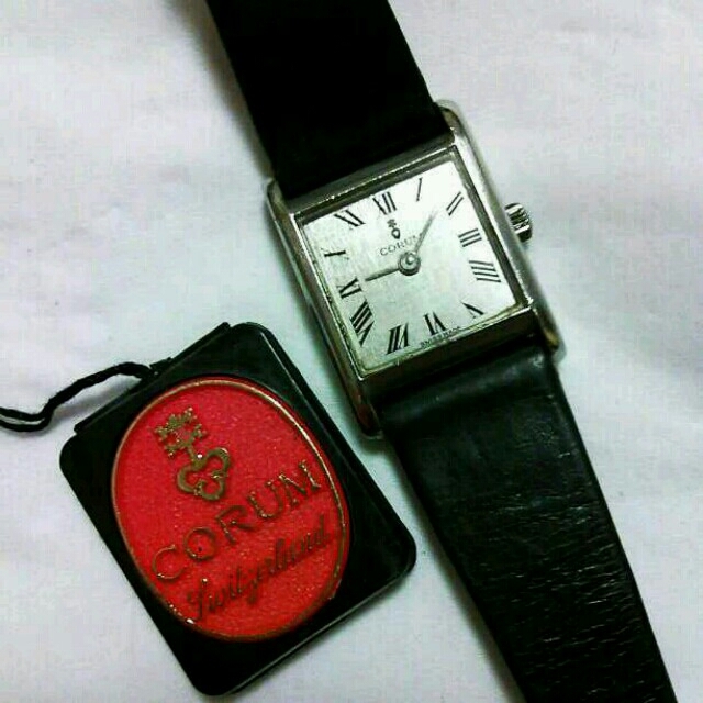 CORUM(コルム)の定価30万円以上のコルムの腕時計 レディースのファッション小物(腕時計)の商品写真