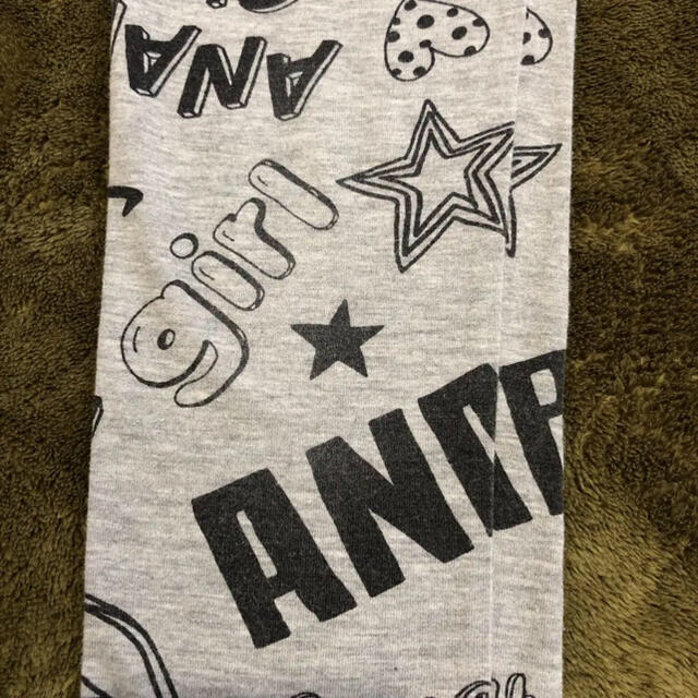 ANAP Kids(アナップキッズ)のANAPGIRL☆総柄レギンス キッズ/ベビー/マタニティのキッズ服女の子用(90cm~)(パンツ/スパッツ)の商品写真