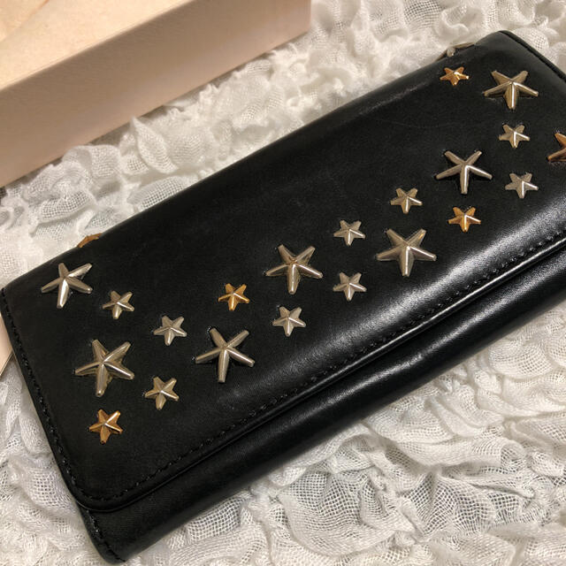 JIMMY CHOO(ジミーチュウ)のジミーチュウ2色スタースタッズ長財布　黒 メンズのファッション小物(長財布)の商品写真