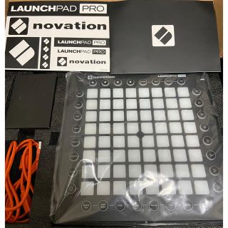 launchpad pro(MIDIコントローラー)