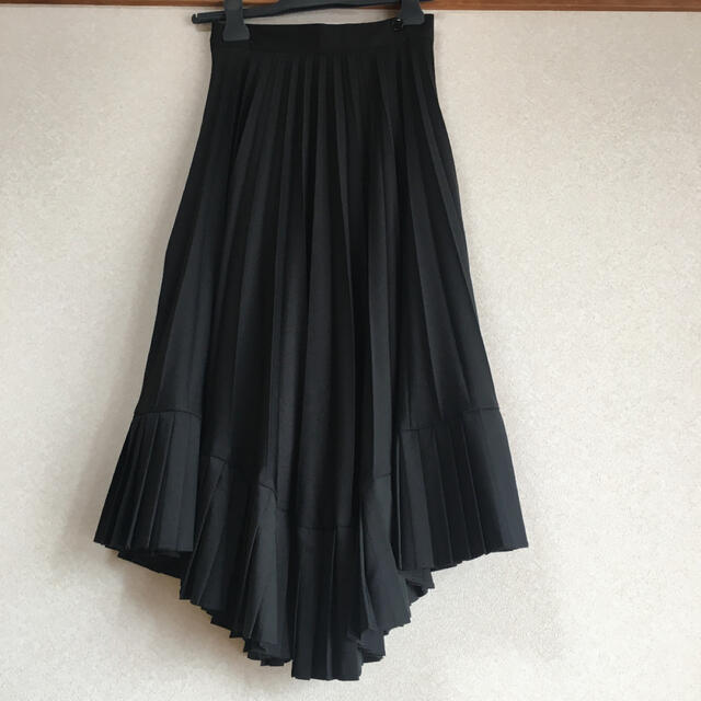 STUDIOUS(ステュディオス)のCLANE DOUBLE LAYER PLEATS SKIRT イエナ、アナイ レディースのスカート(ロングスカート)の商品写真