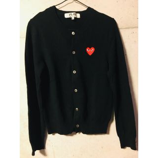 コムデギャルソン(COMME des GARCONS)の【良品★Mサイズ！】プレイコムデギャルソン ブラック 黒 ニット カーディガン(カーディガン)