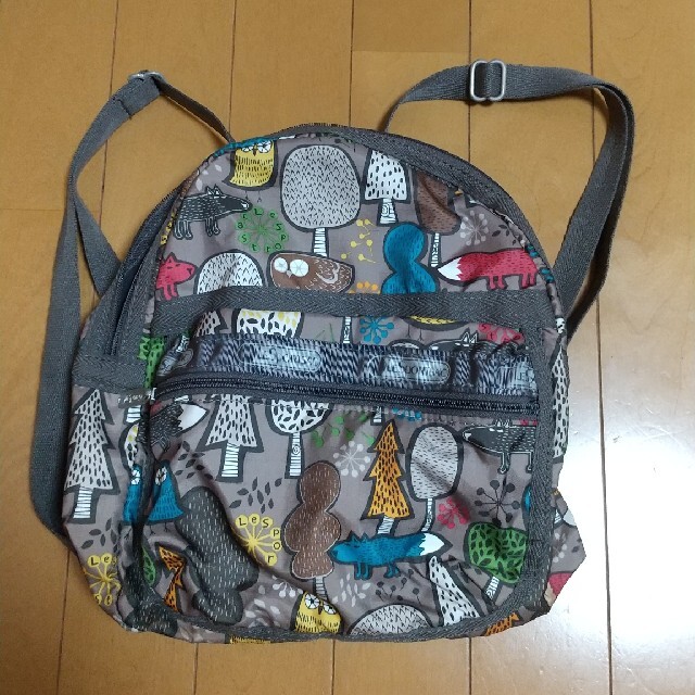 LeSportsac(レスポートサック)のLeSportsac　リュック　小 キッズ/ベビー/マタニティのこども用バッグ(リュックサック)の商品写真