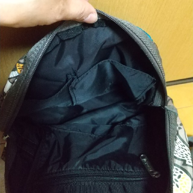 LeSportsac(レスポートサック)のLeSportsac　リュック　小 キッズ/ベビー/マタニティのこども用バッグ(リュックサック)の商品写真