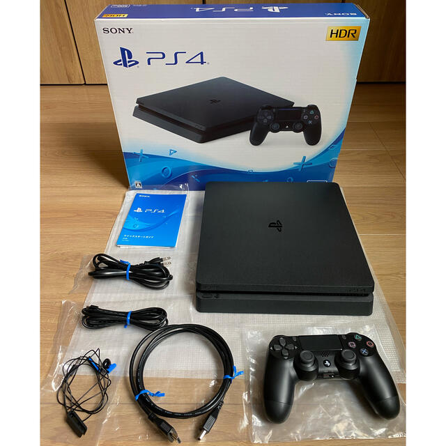 PlayStation4(プレイステーション4)のSONY PlayStation4 本体 CUH-2200AB01(PS4) エンタメ/ホビーのゲームソフト/ゲーム機本体(家庭用ゲーム機本体)の商品写真