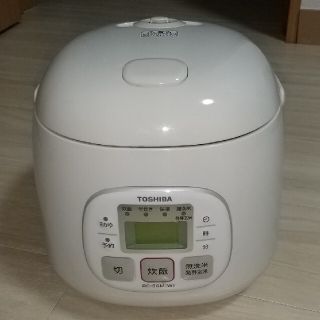 トウシバ(東芝)の一人暮らしに最適解！東芝製炊飯器(炊飯器)