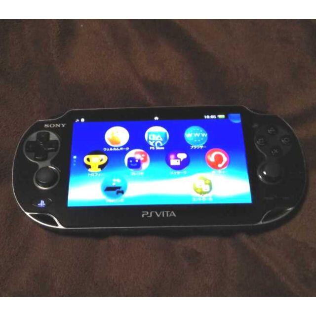 PlayStation Vita(プレイステーションヴィータ)のPlayStation Vita Wi-Fi対応 PCH-1000 ブラック エンタメ/ホビーのゲームソフト/ゲーム機本体(家庭用ゲーム機本体)の商品写真