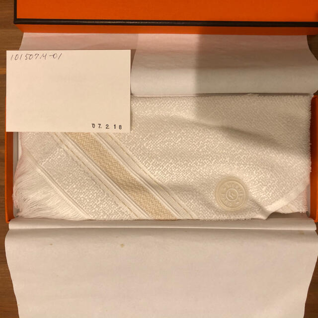 Hermes(エルメス)のエルメス  ハンドタオル　セリエ　新品未使用 レディースのファッション小物(ハンカチ)の商品写真