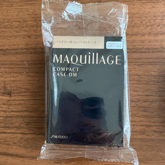 MAQuillAGE(マキアージュ)のマキアージュ　コンパクトケース コスメ/美容のベースメイク/化粧品(ファンデーション)の商品写真