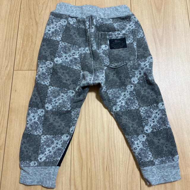 F.O.KIDS(エフオーキッズ)のスエットパンツ(90センチ) キッズ/ベビー/マタニティのキッズ服男の子用(90cm~)(パンツ/スパッツ)の商品写真