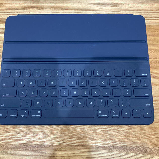 Apple(アップル)のiPad  Pro Smart Keyboard Folio  スマホ/家電/カメラのスマホアクセサリー(iPadケース)の商品写真