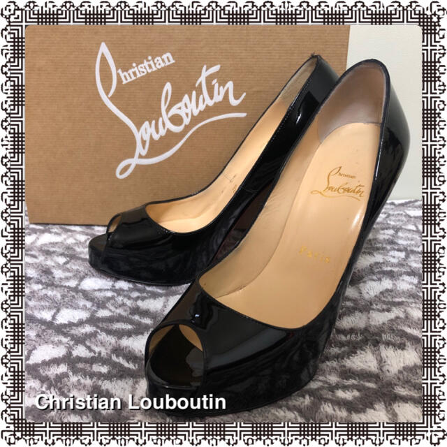 Christian Louboutin(クリスチャンルブタン)の☆みやび様専用☆Christian Louboutin エナメル 黒 レディースの靴/シューズ(ハイヒール/パンプス)の商品写真