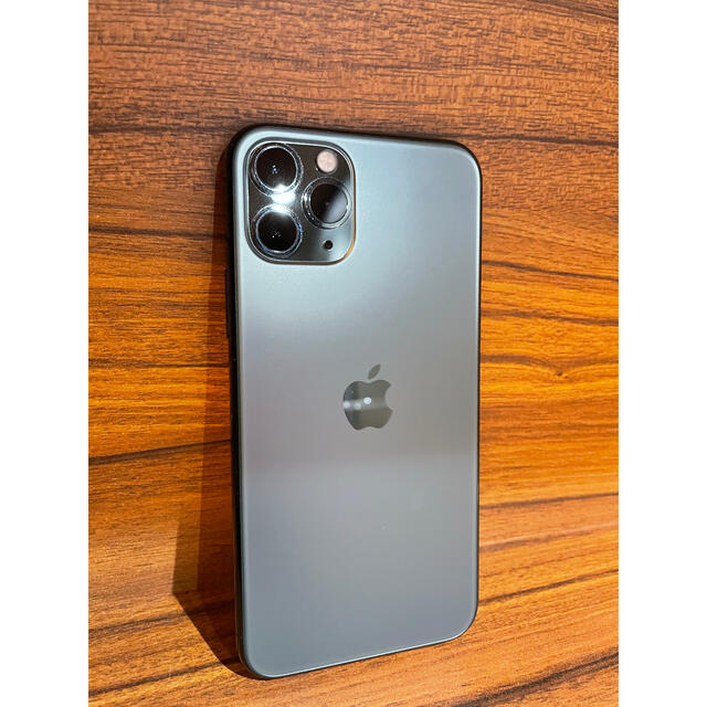 Apple(アップル)のiPhone11pro 256GB ミッドナイトグリーン スマホ/家電/カメラのスマートフォン/携帯電話(スマートフォン本体)の商品写真