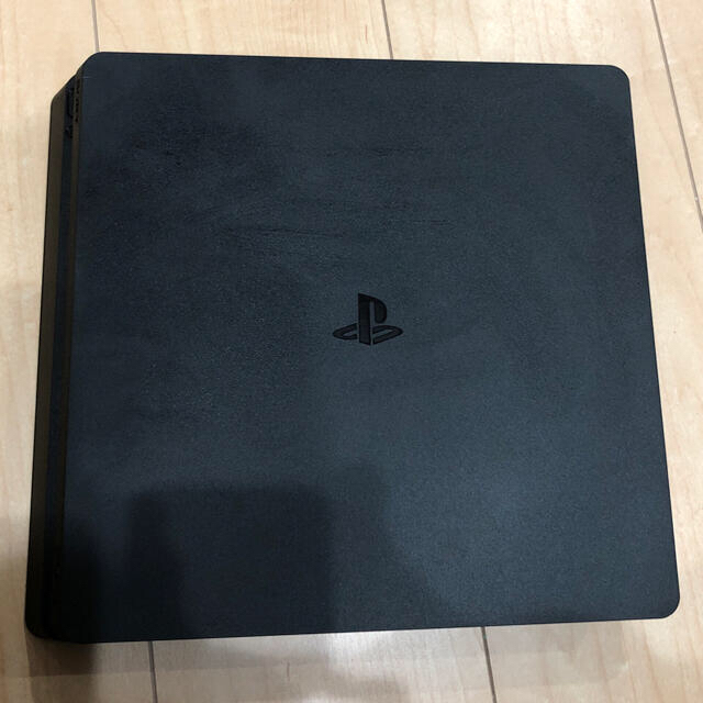 家庭用ゲーム機本体SONY PlayStation4 本体 CUH-2000AB01