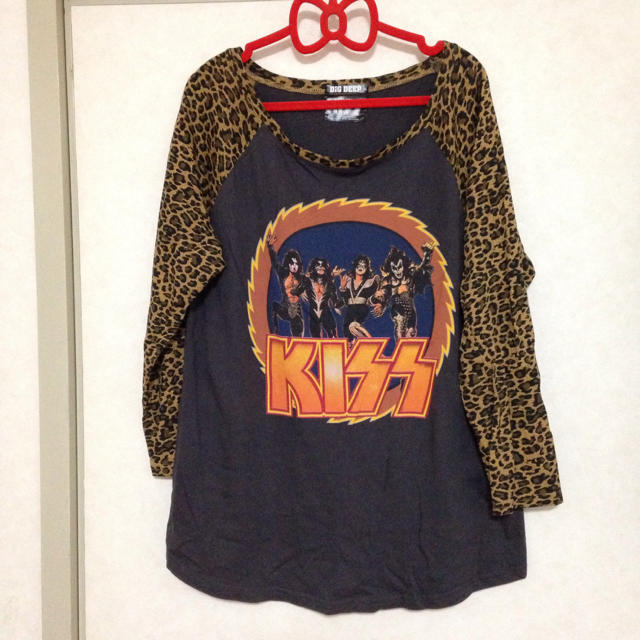 Avail(アベイル)の【未使用】ヒョウ柄×KISS ロンT レディースのトップス(Tシャツ(長袖/七分))の商品写真