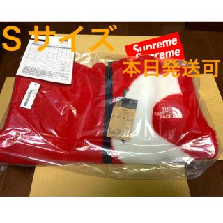 シュプリーム(Supreme)のSuperme the north face フリース　シュプリーム Sサイズ(ブルゾン)