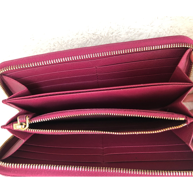 PRADA(プラダ)のPRADA ラウンドファスナー 長財布 レディースのファッション小物(財布)の商品写真