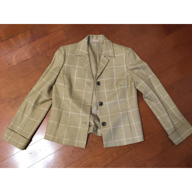 BURBERRY(バーバリー)の【中古】バーバリー　レディース秋冬　セットアップ42号 レディースのレディース その他(セット/コーデ)の商品写真