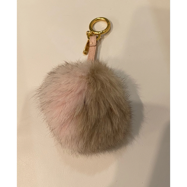 FENDI(フェンディ)のFENDI  フェンディ ファーチャーム バッグチャーム レディースのファッション小物(キーホルダー)の商品写真