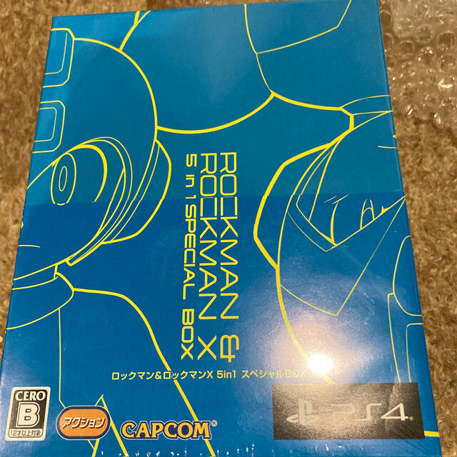 ロックマン&ロックマンX 5in1 スペシャルBOX PS4 独特の素材