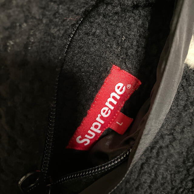 Supreme(シュプリーム)のsupreme Reversivle logo fleece jacket メンズのジャケット/アウター(ブルゾン)の商品写真