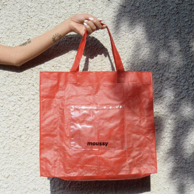 moussy(マウジー)の新品♡店舗限定ショップバッグ ショッパー レディースのバッグ(ショップ袋)の商品写真