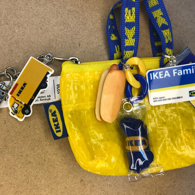 IKEA(イケア)のIKEAミニバックキーホルダー レディースのファッション小物(キーホルダー)の商品写真