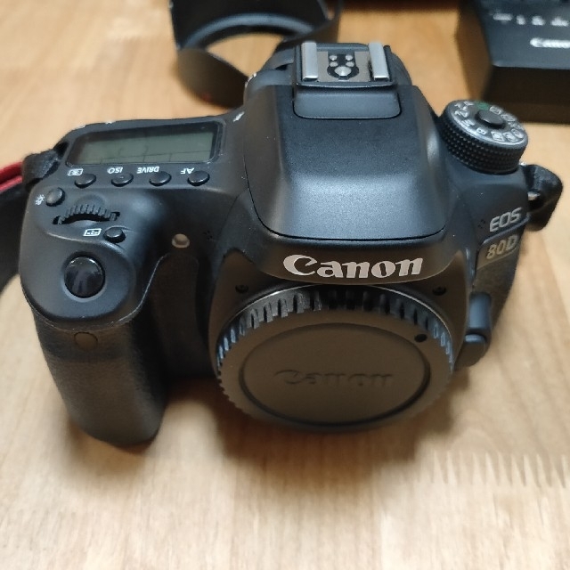 通販でクリスマス Canon EOS80D 望遠レンズセット Canon デジタル一眼