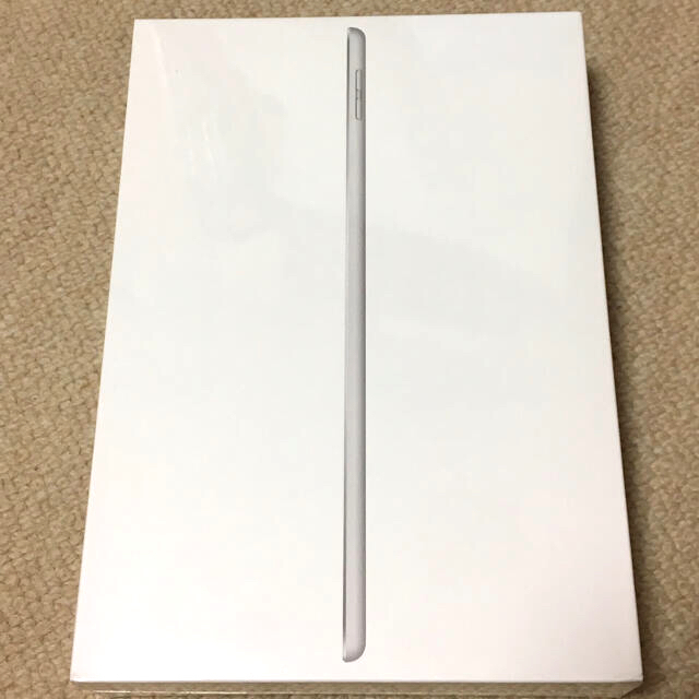 新品未開封★アップル iPad 第8世代 WiFi 32GB シルバー