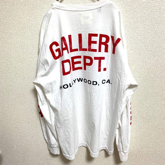 DEPT(デプト)のDEPT Tシャツ　ロンT  総ロゴ　ホワイト メンズのトップス(Tシャツ/カットソー(七分/長袖))の商品写真