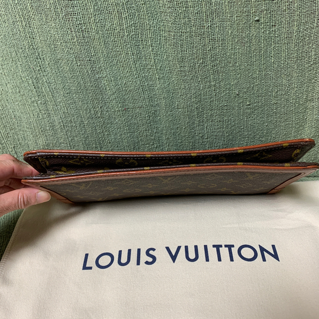 LOUIS VUITTON(ルイヴィトン)のルイビィトンポシェットダム　美品 レディースのバッグ(クラッチバッグ)の商品写真