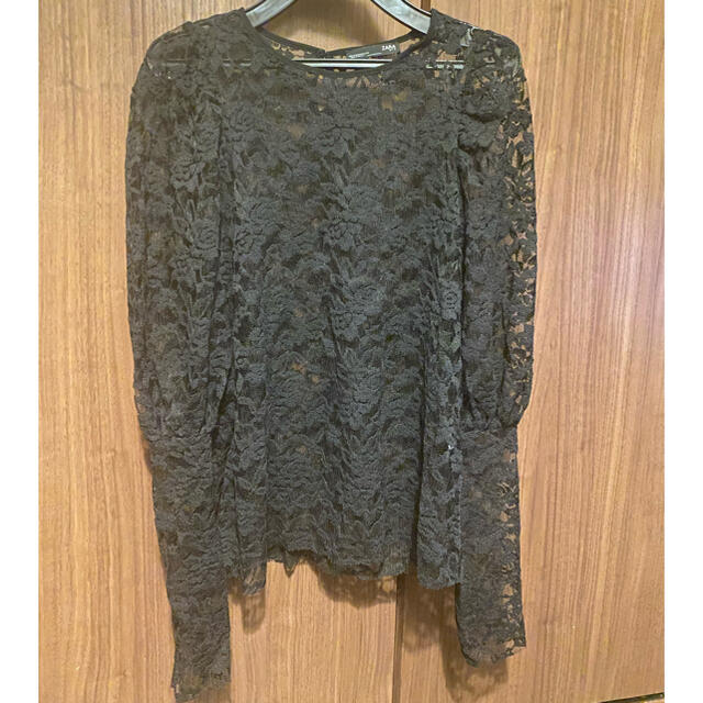 ZARA(ザラ)のZARA レーストップス レディースのトップス(シャツ/ブラウス(長袖/七分))の商品写真