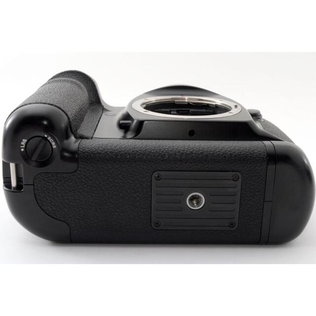 美品♪☆フイルムカメラのプロ機です‼☆ CANON キャノン EOS-1N-