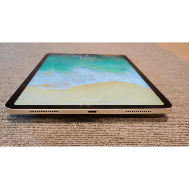 美品 セルラーau iPad Pro 11インチ　256GB シルバー