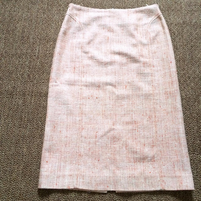 ESTNATION(エストネーション)のシルクのスカート Sサイズ レディースのスカート(ひざ丈スカート)の商品写真