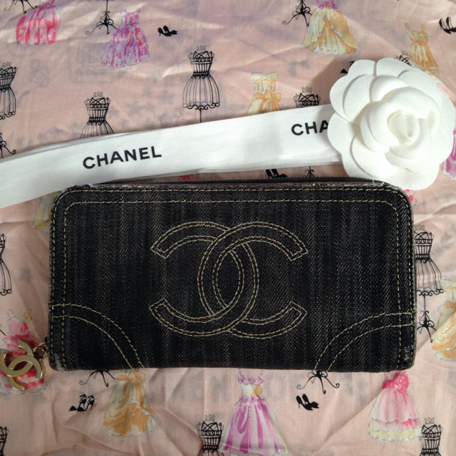 CHANEL(シャネル)のシャネル🍀デニム長財布🌟レア🌟 レディースのファッション小物(財布)の商品写真