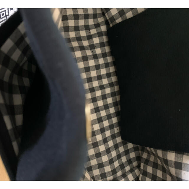 【アウトレット❣️】ほっこりスウェット生地✨　トートバッグ  ブラック×チェック ハンドメイドのファッション小物(バッグ)の商品写真