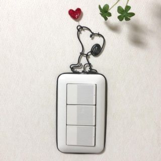 スヌーピー(SNOOPY)の値下げ中！　ハンドメイド　スヌーピースイッチカバー(インテリア雑貨)