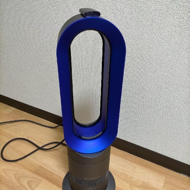 Dyson(ダイソン)の【最安値】ダイソン セラミックファンヒーター hot&cool AM09 スマホ/家電/カメラの冷暖房/空調(ファンヒーター)の商品写真