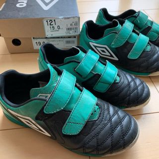 アンブロ(UMBRO)のアンブロ　サッカーシューズ  19.20センチ(シューズ)