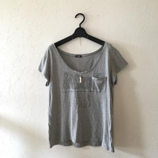 ジャーナルスタンダード(JOURNAL STANDARD)の★グレーVネックカットソー★(Tシャツ(半袖/袖なし))