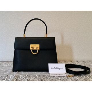 サルヴァトーレフェラガモ(Salvatore Ferragamo)の専用【本物！】Ferragamoフェラガモ ガンチーニバック海外正規店購入(ハンドバッグ)