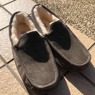 アグ(UGG)のugg チャコール(スリッポン/モカシン)