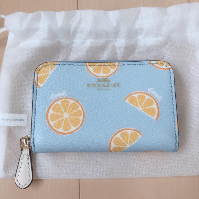 COACH コーチ 財布　オレンジ　フルーツ　みかん　夏　プレゼント