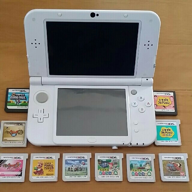 ニンテンドー3ds New 3ds Ll Ds Ll どうぶつの森 ソフト10本 ケース 充電器付の通販 By チキンライス S Shop ニンテンドー3dsならラクマ