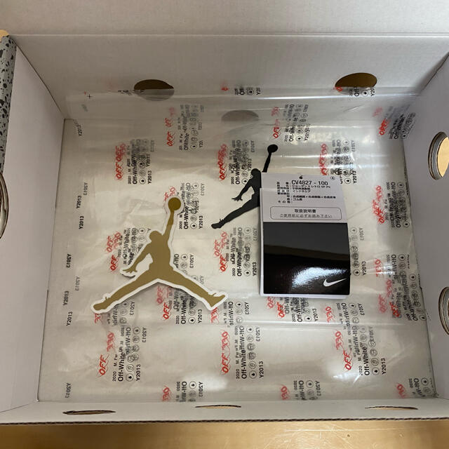 NIKE(ナイキ)のOFF WHITE × NIKE AIR JORDAN5 PS "SAIL"   キッズ/ベビー/マタニティのキッズ靴/シューズ(15cm~)(スニーカー)の商品写真