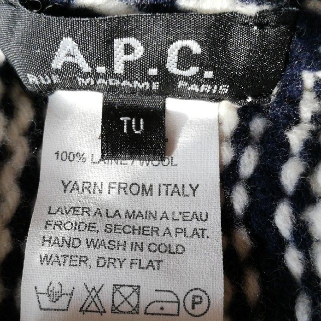 A.P.C(アーペーセー)の専用　APC　マフラー レディースのファッション小物(マフラー/ショール)の商品写真