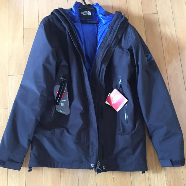 THE NORTH FACE(ザノースフェイス)のThe North Face カシウス トリクライメート ジャケット 新品未使用 レディースのジャケット/アウター(ダウンジャケット)の商品写真